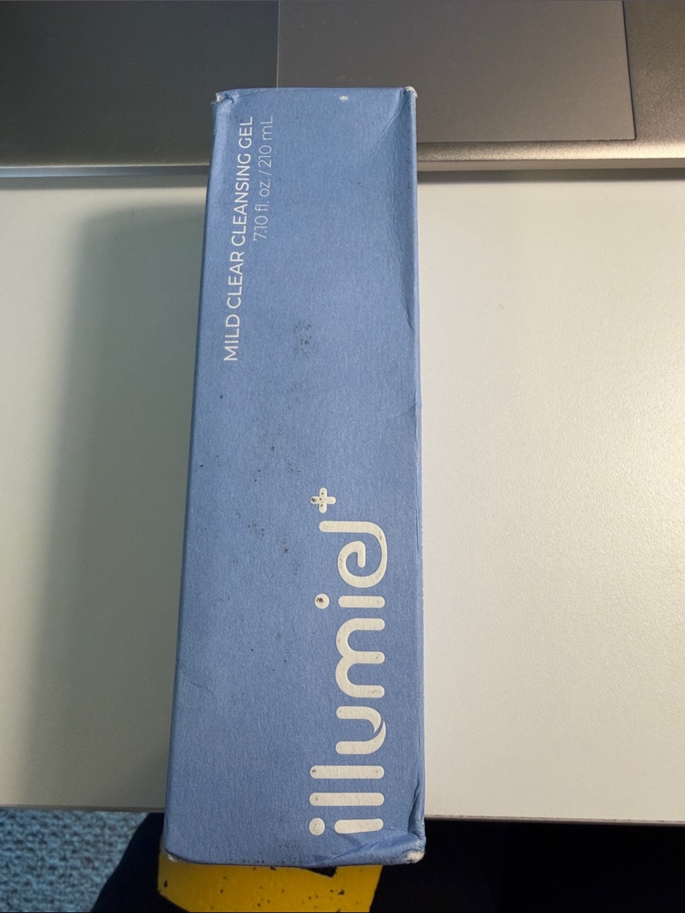 Illumie Mild Clear Cleansing Gel — Blue
